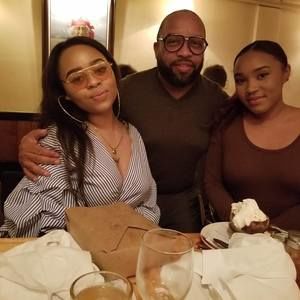 Meet your Posher, Kenyatta